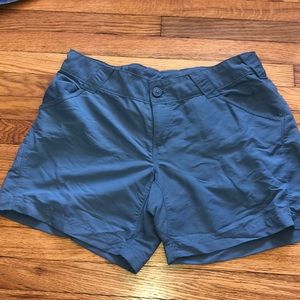 NWOT Columbia sport shorts